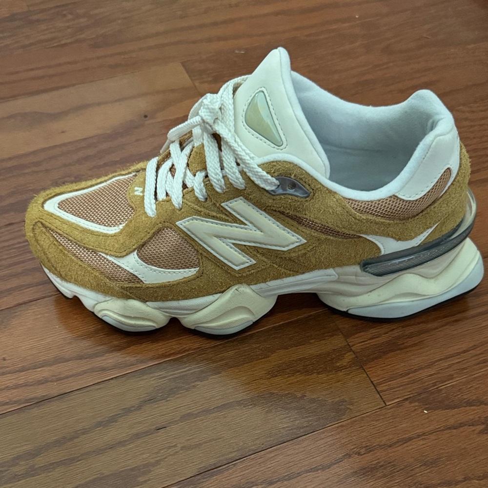 New Balance Tan and Cream Sneakers